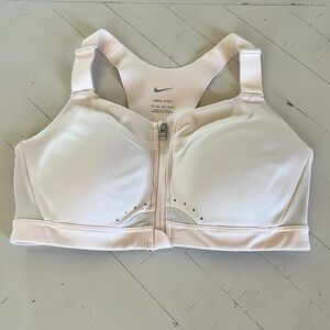 Nike Sport Bra Size Medium